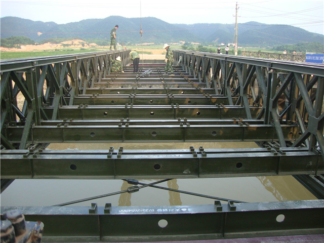 長沙市河西先導(dǎo)區(qū)鋼橋及現(xiàn)澆支架平臺(tái) 長沙市河西先導(dǎo)區(qū)鋼橋及現(xiàn)澆支架平臺(tái)