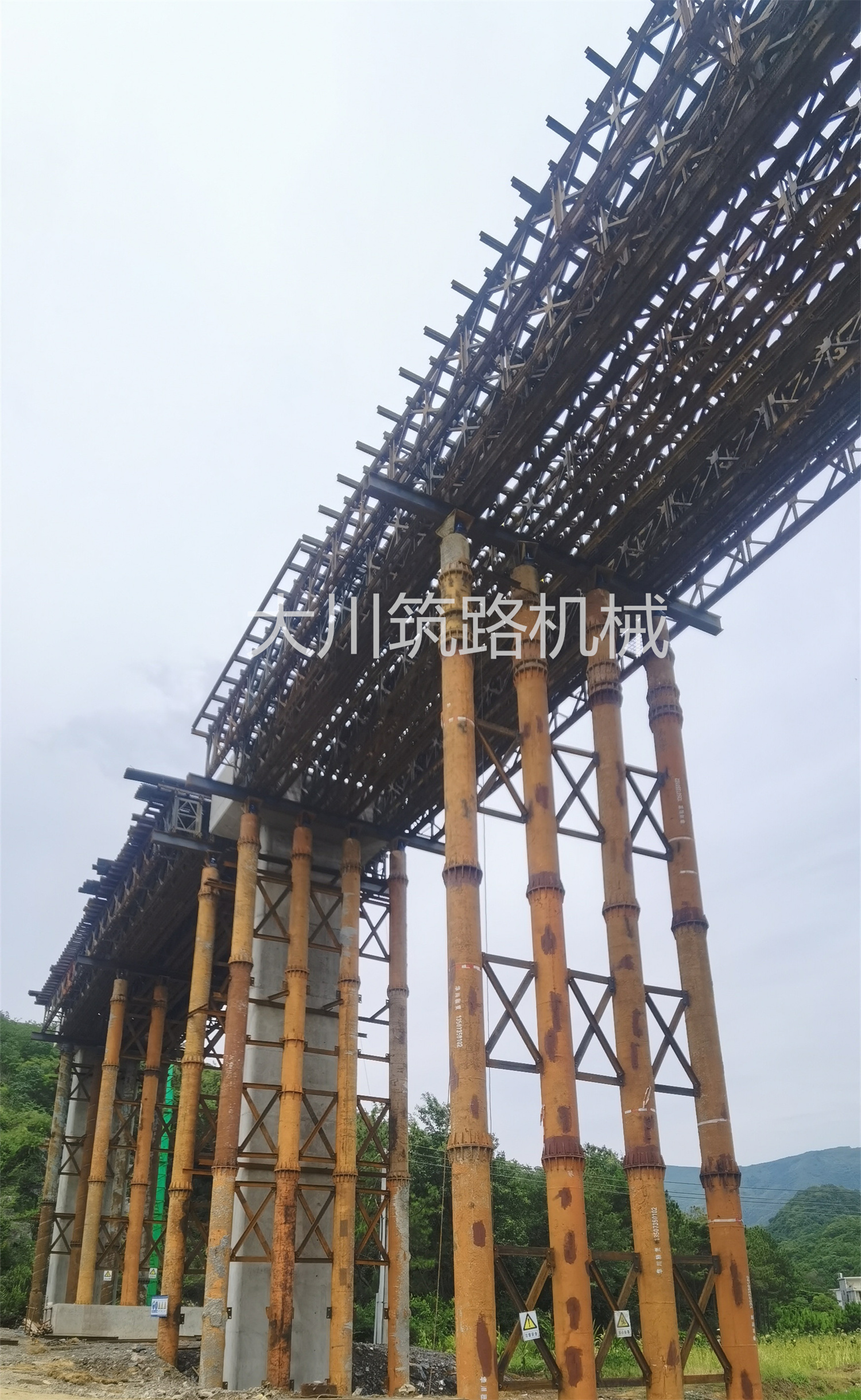 郴州大川筑路機(jī)械有限公司,湖南筑養(yǎng)路工程機(jī)械生產(chǎn)銷售,湖南筑養(yǎng)路工程鋼橋生產(chǎn)銷售 郴州大川筑路機(jī)械有限公司,湖南筑養(yǎng)路工程機(jī)械生產(chǎn)銷售,湖南筑養(yǎng)路工程鋼橋生產(chǎn)銷售