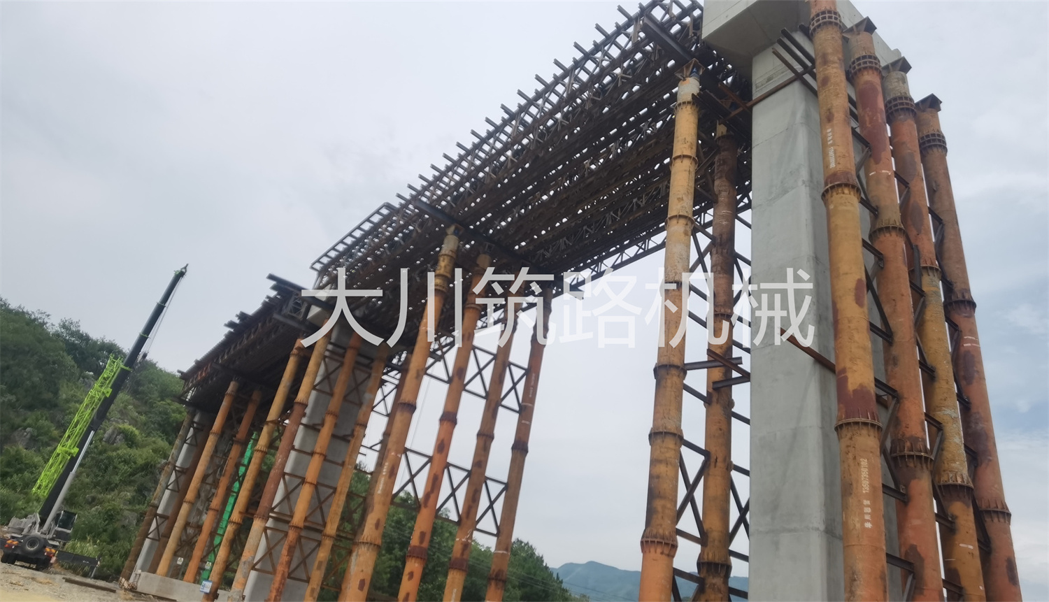 郴州大川筑路機械有限公司,湖南筑養(yǎng)路工程機械生產(chǎn)銷售,湖南筑養(yǎng)路工程鋼橋生產(chǎn)銷售 郴州大川筑路機械有限公司,湖南筑養(yǎng)路工程機械生產(chǎn)銷售,湖南筑養(yǎng)路工程鋼橋生產(chǎn)銷售